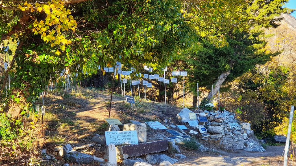 Bed & Breakfast - Gite - Hotel - Accommodation - Saillon, Valais